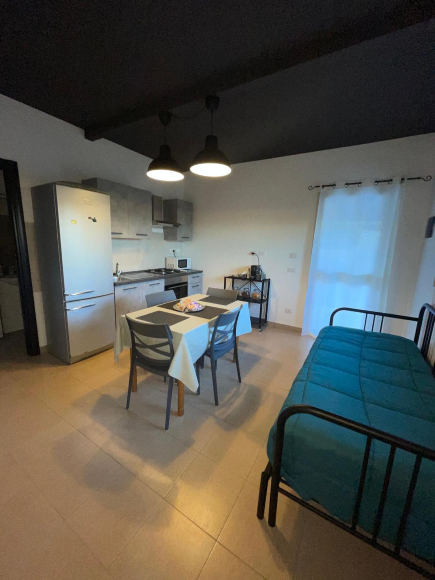 B&B Vittoria House Carlentini Bagian luar foto
